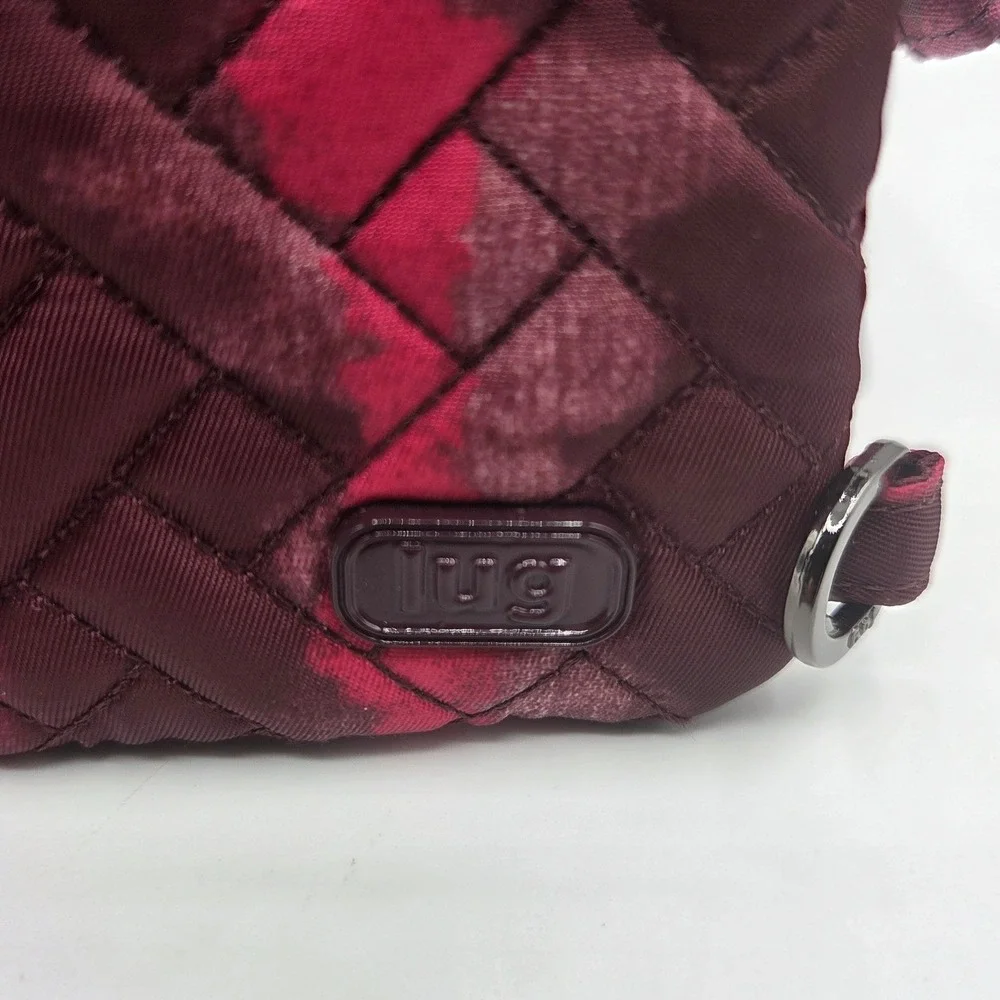 lug peekaboo pouch